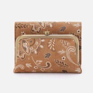 HOBO Robin Compact Wallet–Country Road Bloom Print, Trifold Frame, Brand new